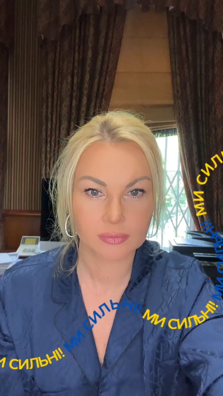 Ukrajinská zpěvačka Kamalija Zahúrová prozradila, že její manžel milionář Mohammad Zahúr daroval Ukrajině stíhačky.