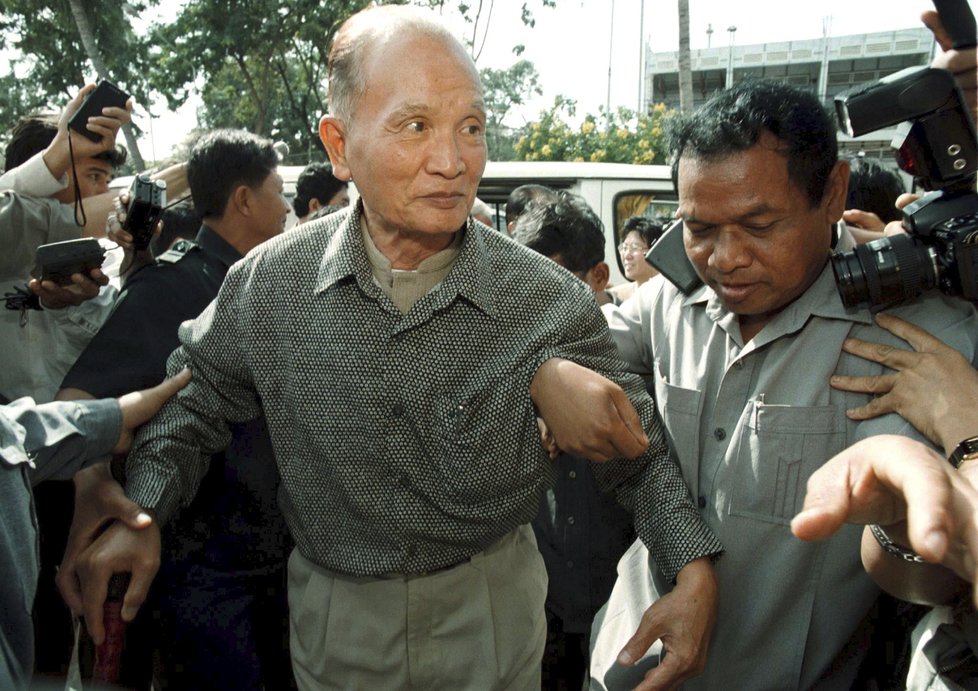 Někdejší ideolog kambodžských Rudých Khmerů, Nuon Chea (†93).