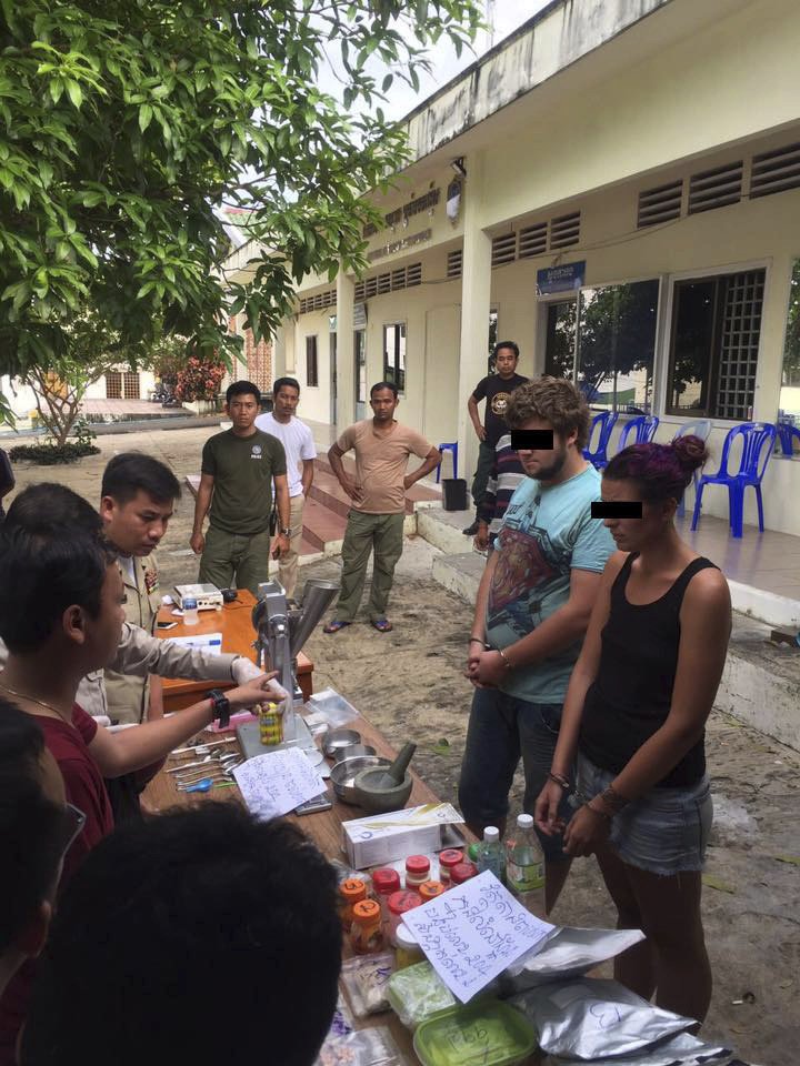 V Kambodži zatkli pět cizinců, včetně Češky, kvůli drogám.