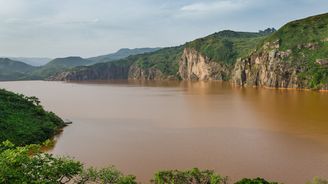 Voda, která dýchá jed a zabíjí. To je jezero Nyos na severozápadě Kamerunu