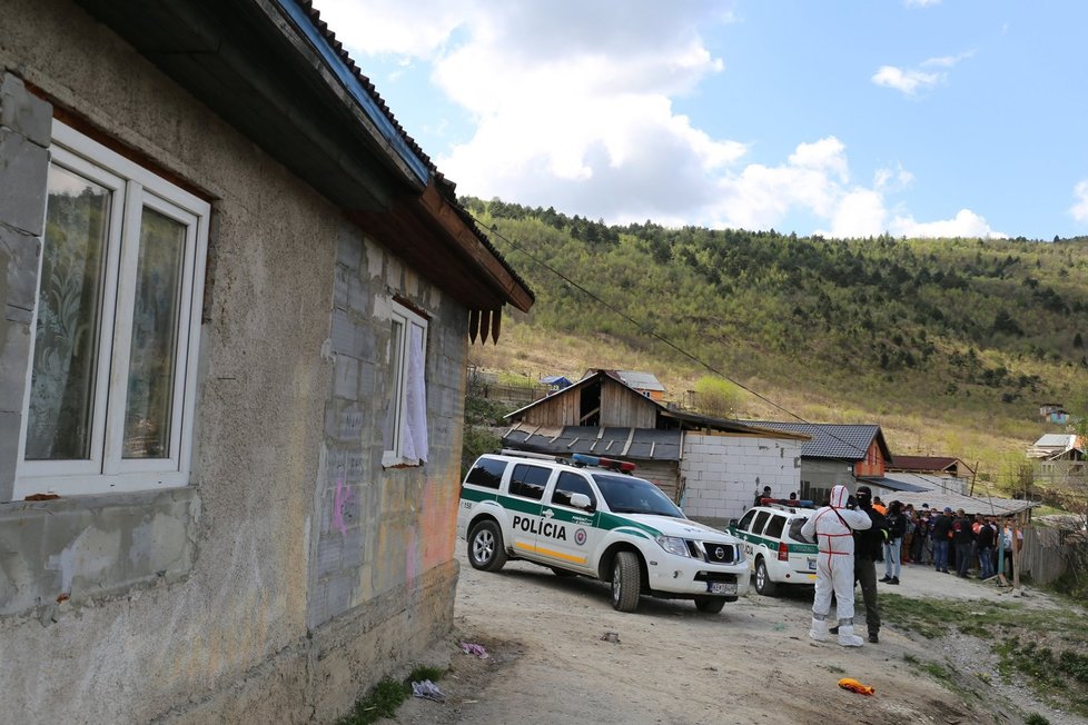 Policejní akce Kamiben, při níž hledali strážci zákona tělo zavražděné ženy. Tu měl sprovodit ze světa její manžel kvůli nevěře.