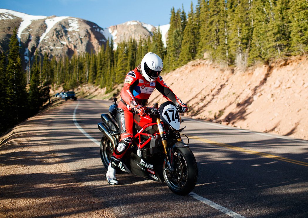 Kamil Holán na Pikes Peak