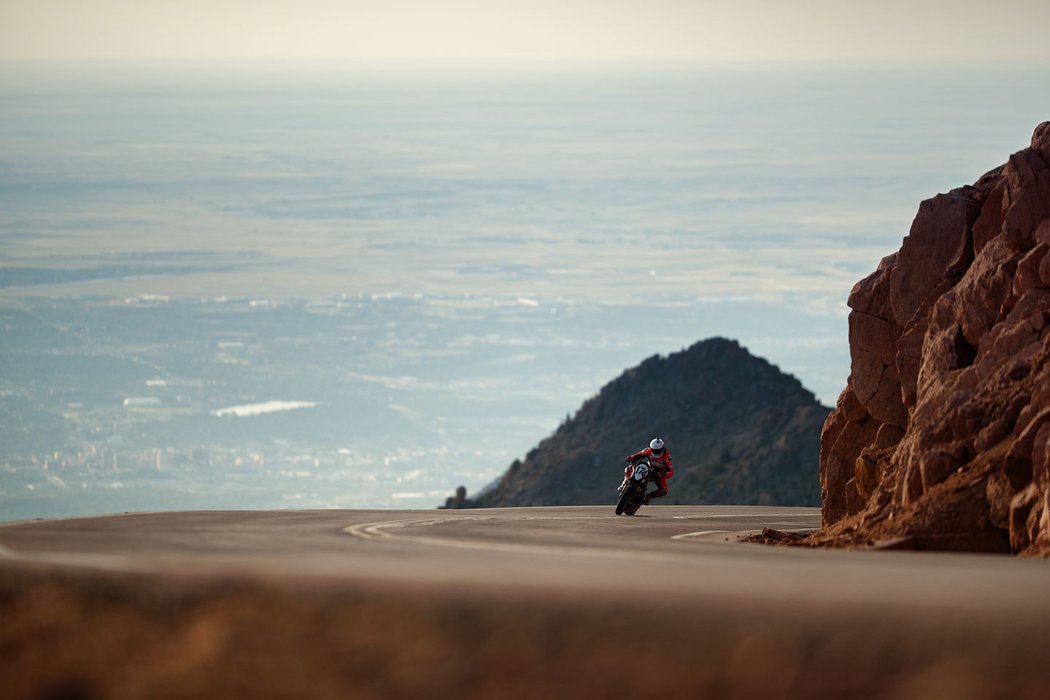 Kamil Holán na Pikes Peak