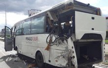 Kamioňák narazil do autobusu: Podmínka za smrt cestující (†69)!