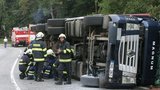Strašná nehoda kamionů: Zemřel 34letý muž a jeho osmiletý syn