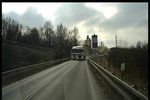 Děsivé video z Chebska: Kamion předjížděl přes dvojitou plnou čáru!
