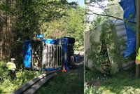Opilý šofér havaroval na Hradecku s kamionem piva: V deset jsem pil a ve dvě řídil, připustil