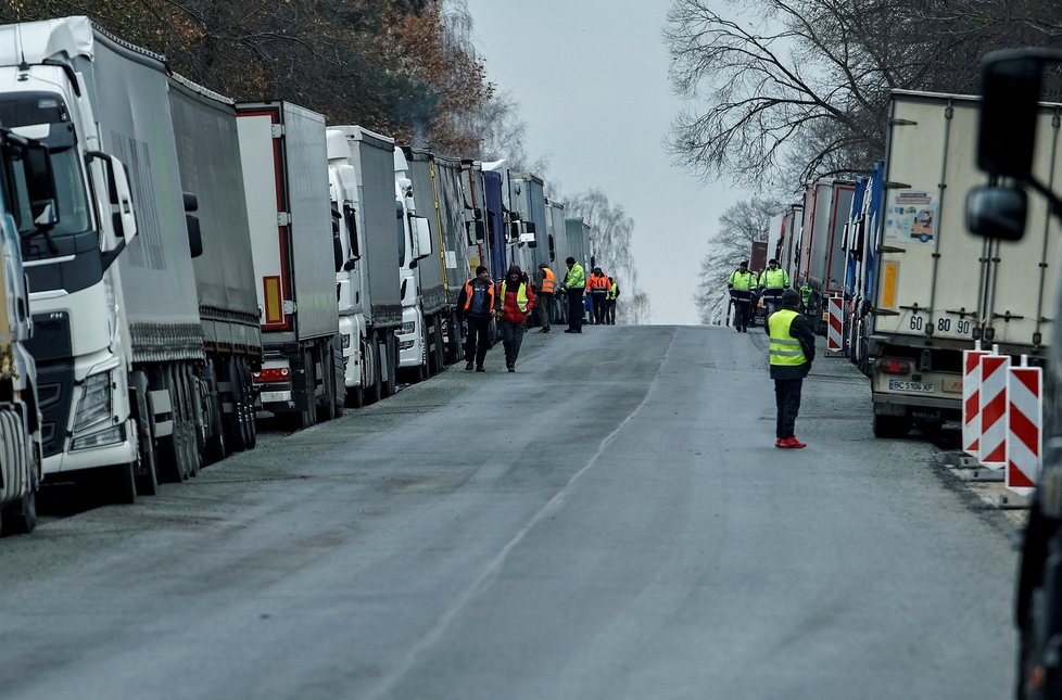 Kamiony na hranicích Polska a Ukrajiny