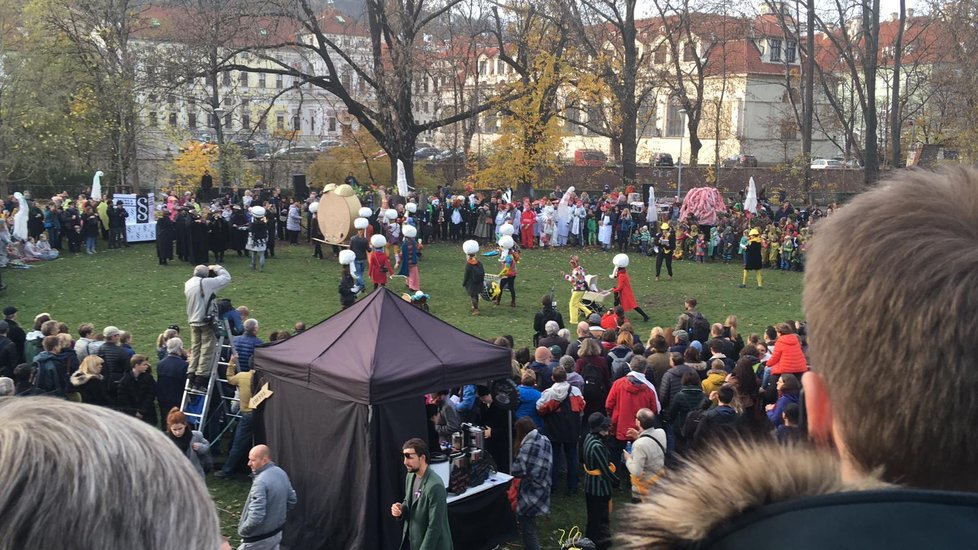 Sametové posvícení na Kampě, 17. listopadu 2019.