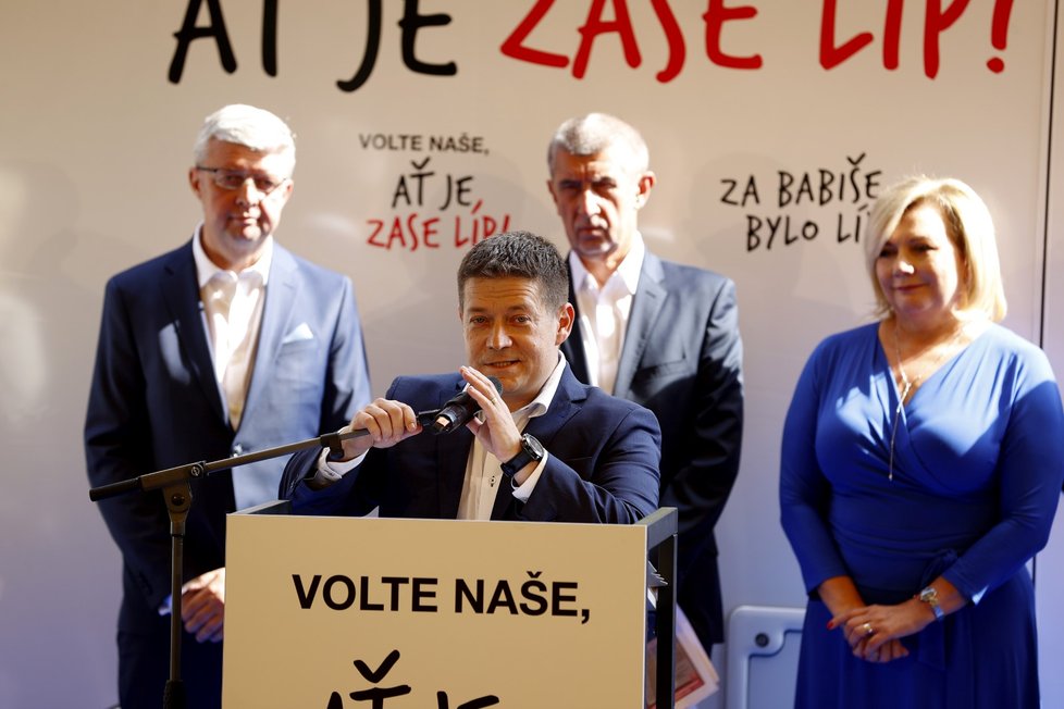 Zahájení horké kampaně hnutí ANO ke komunálním volbám: U pultu lídr pražské kandidátky Patrik Nacher (5.9.2022)