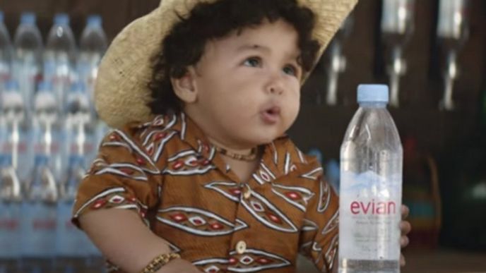 kampaň Evian kampaň Evian