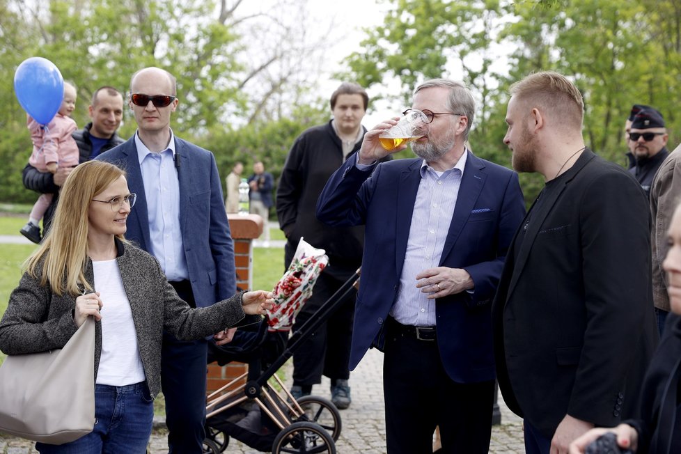 Komunální volby se blíží. Strany a hnutí už rozjíždějí své kampaně