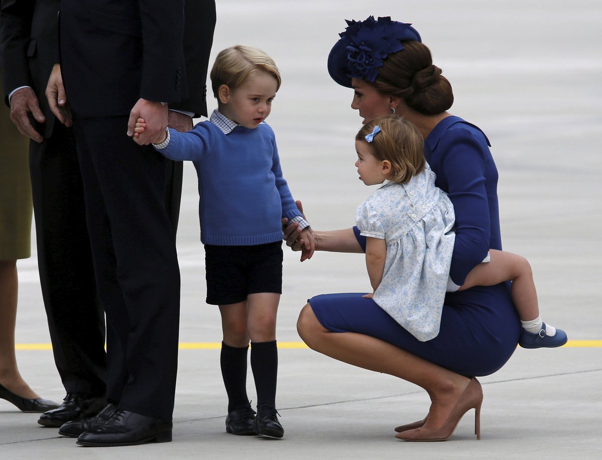 Princ William s manželkou a dětmi po příletu na návštěvu Kanady.