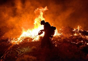 Při cvičení hasičů ve Zbirohu vybuchl trenažér: Dva muži byli popáleni. (Ilustrační foto)