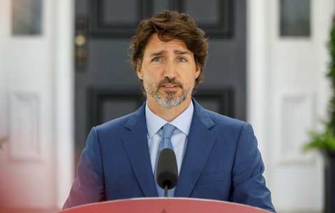 „Udělal jsem chybu,“ kaje se premiér. Trudeau má na krku skandál s miliardami pro charitu