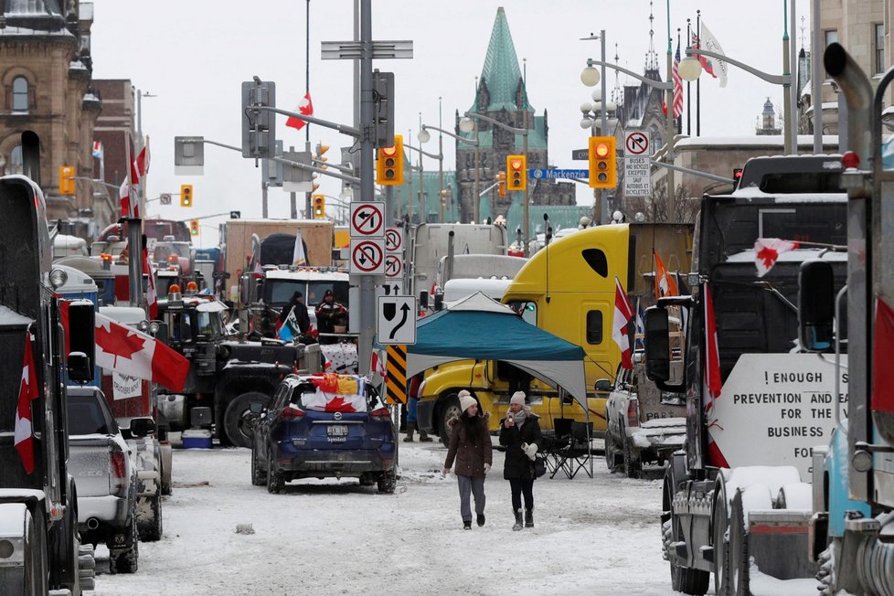 Protest kanadských kamioňáků pokračuje.