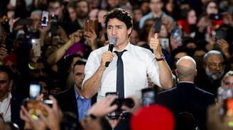 Kanadský premiér Trudeau bude muset po volbách do koalice, čeká se nestabilní menšinová vláda