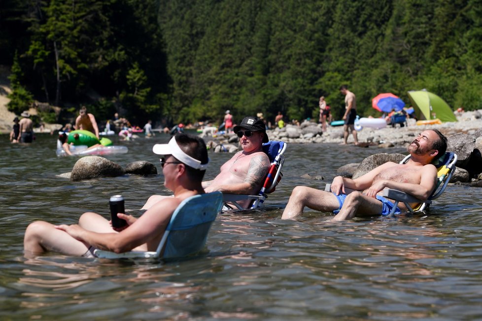 Kanada hlásí vlnu veder, padají rekordy. Lidé vykupují klimatizace (29.6.2021)