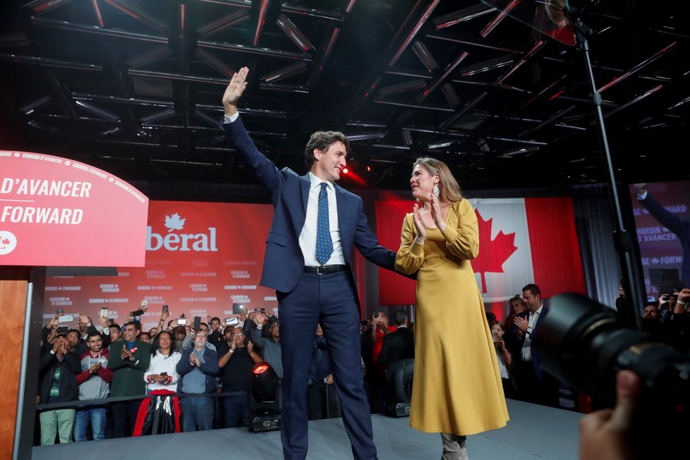 Kanadský premiér a &#34;hezounek&#34; Justin Trudeau s manželkou Sofií během voleb (22.10.2019)