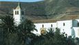 Kostel ve vesnici Betancuria je nejstarší na ostrově Fuerteventura.