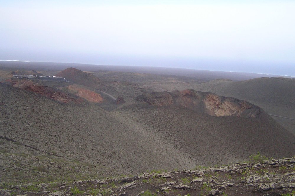 Nedaleko ostrova El Hierro soptí podmořský vulkán.