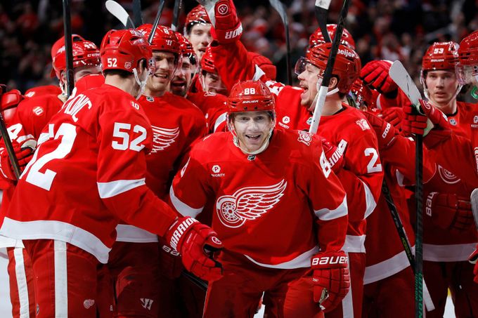 Americká krása! Kane mezi velikány, překonal Modanův milník: rekord na druhý pokus Americká krása! Kane mezi velikány, překonal Modanův milník: rekord na druhý pokus