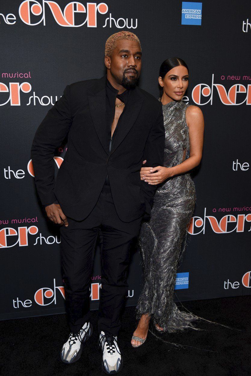 Kanye West a Kim Kardashianová na The Cher Show