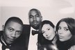 Kanye, Kim a nepříliš známí hosté.