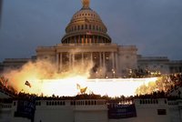 Útok přívrženců Trumpa na Kapitol: Pokus o převrat a zničení demokracie, řekl předseda vyšetřovacího výboru