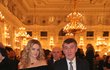 Dorazil i premiér v demisi Andrej Babiš s manželkou Monikou.