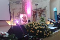 ONLINE: Eliška opustila kostel sv. Anny v slzách