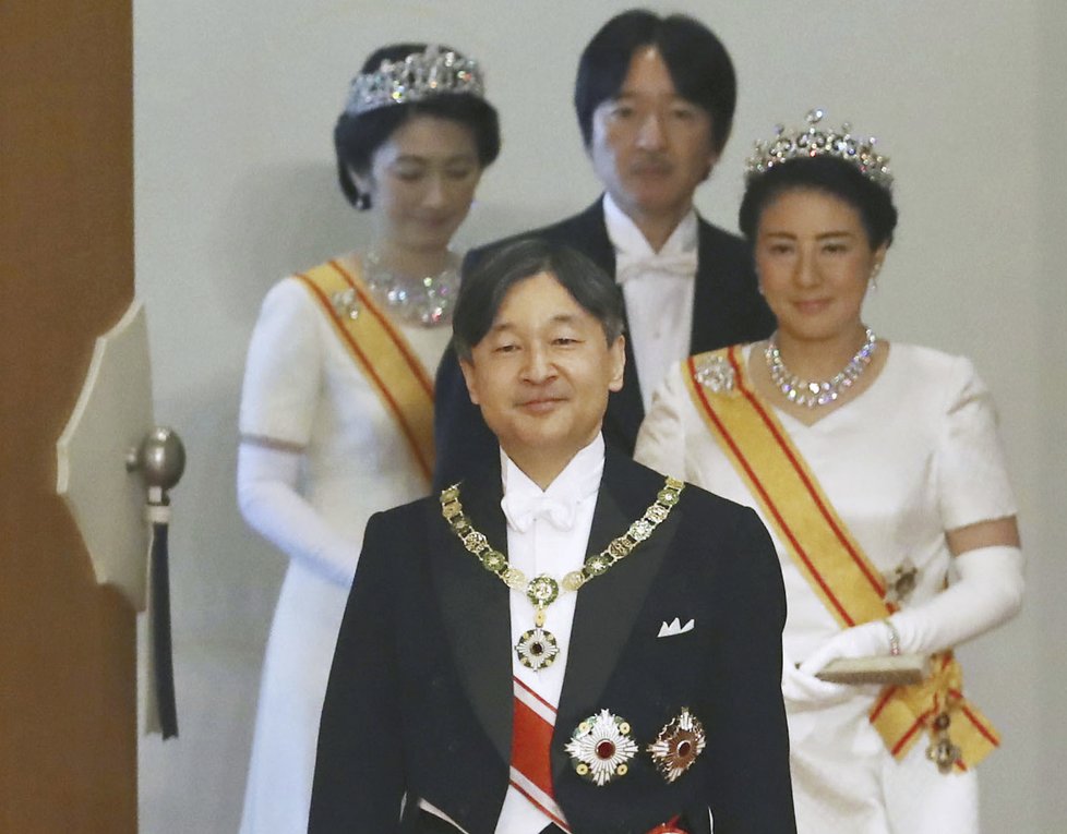 S korunovací nového japonského císaře Naruhito se do veřejného života vrátila i jeho žena, císařovna-manželka Masako.