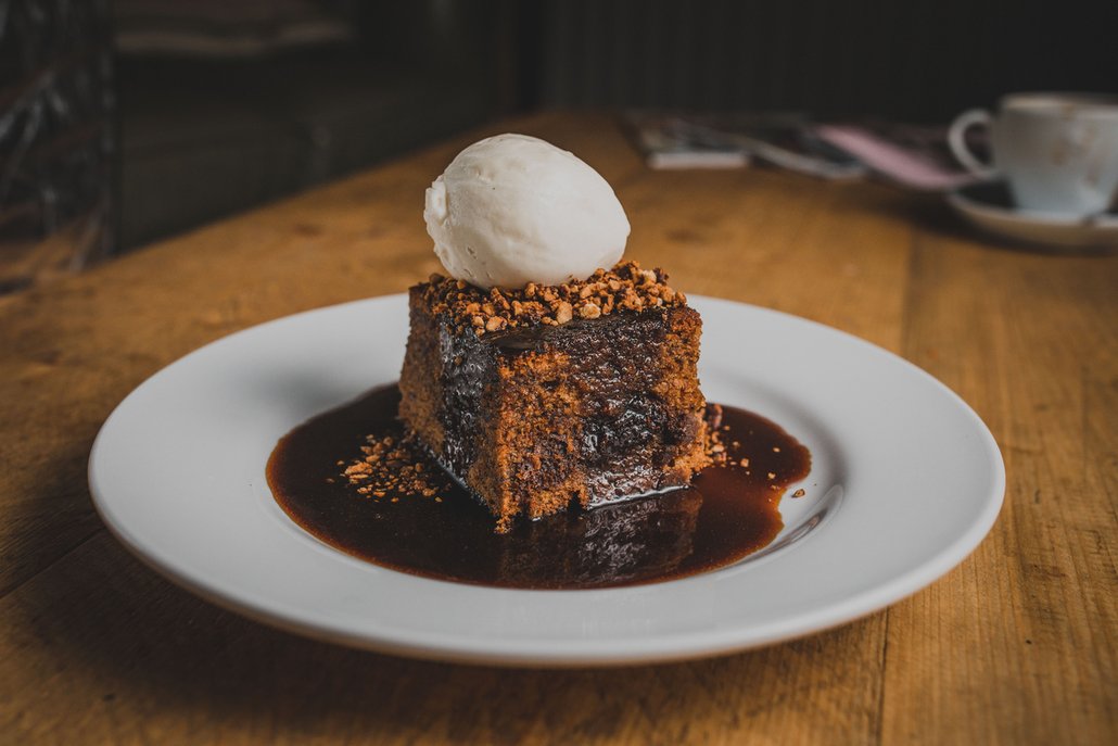 Sticky toffee pudink je dezert, kterému vévodkyně Kate za žádnou cenu neodolá.