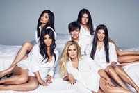 Kardashians už nedrží krok! Počet diváků jejich reality show stále klesá!