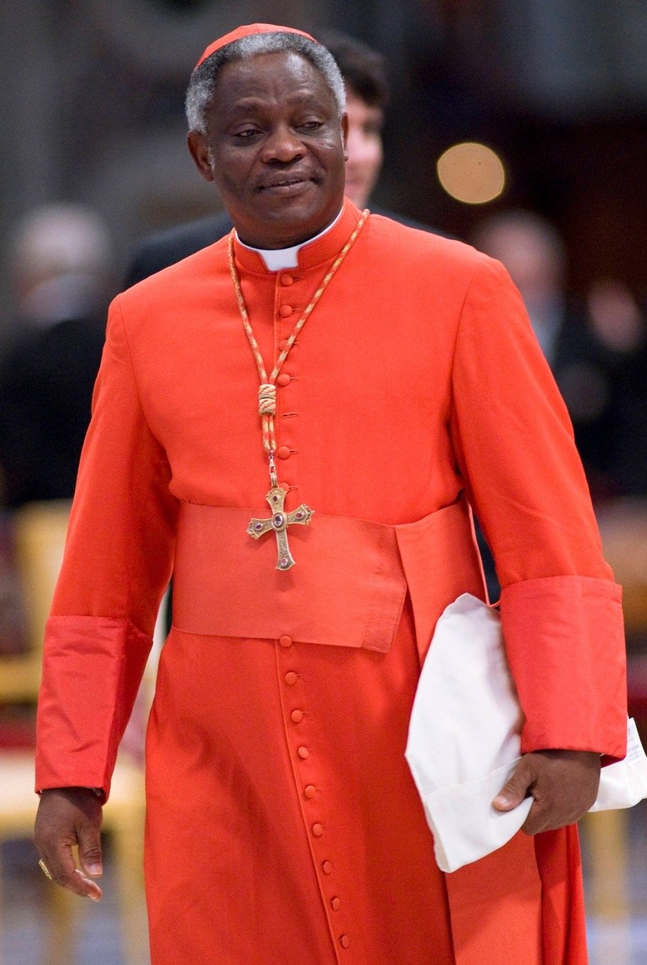 Největší šanci stát se příštím papežem má ghanský kardinál Peter Kodwo Appiah Turkson (64)