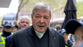 Australský kardinál George Pell byl kvůli přeletu dronu přesunut do jiné věznice