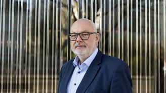 Zemřel majitel firmy CarTec Karel Kadlec, vedení převezme jeho dcera Zemřel majitel firmy CarTec Karel Kadlec, vedení převezme jeho dcera