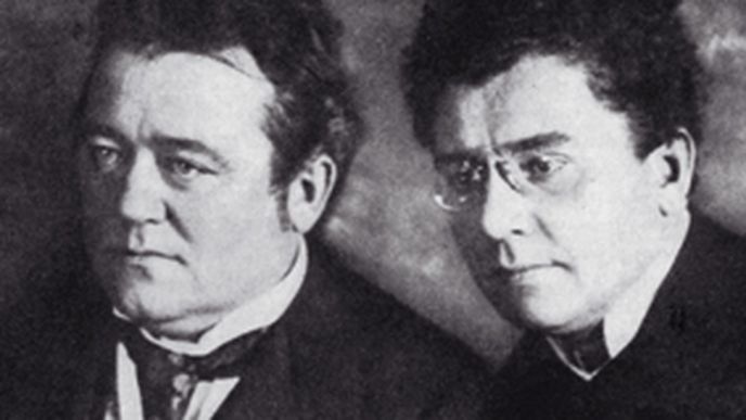 S bratrem Emilem Burianem, barytonistou Národního divadla, položili základy nového českého operního zpěvu: bez manýr, s rovnocenným důrazem na srozumitelnost i zpěvnost