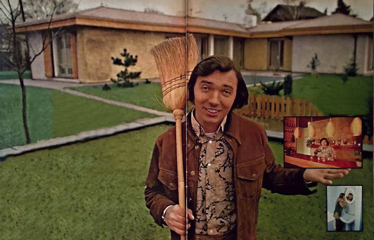 Karel Gott v roce 1972 na zahradě své tehdejší vily ve Strašnicích.