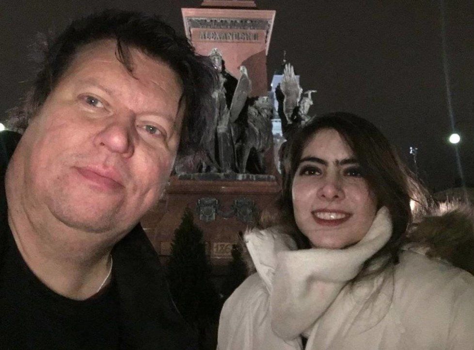 Timo Tolkki  s milenkou Claudií Pearlovou