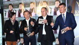 Andrej Babiš v roce 2011 na křtu Gottova CD