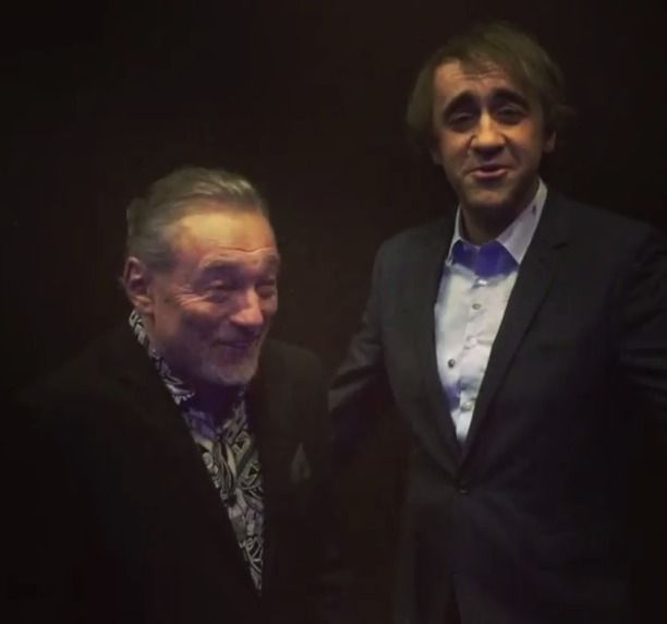 Karel Gott a Jakub Kohák nazpívali vtipný duet.