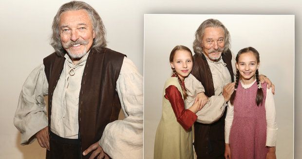 Karel Gott s dcerami při natáčení nové pohádky Když draka bolí hlava