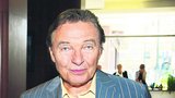 Karel Gott: Němka mu zlomila penis!