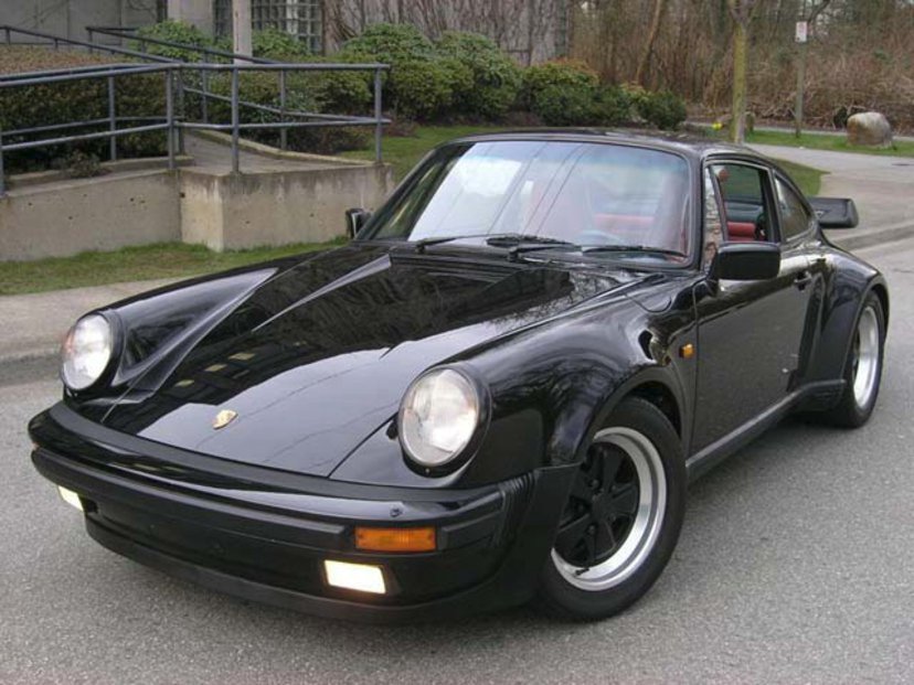 Porsche 911 Carrera - nějaký takový Gott vlastnil v roce 1987