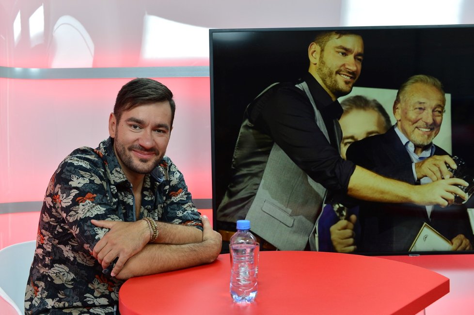 Marek Ztracený ve studiu Blesk