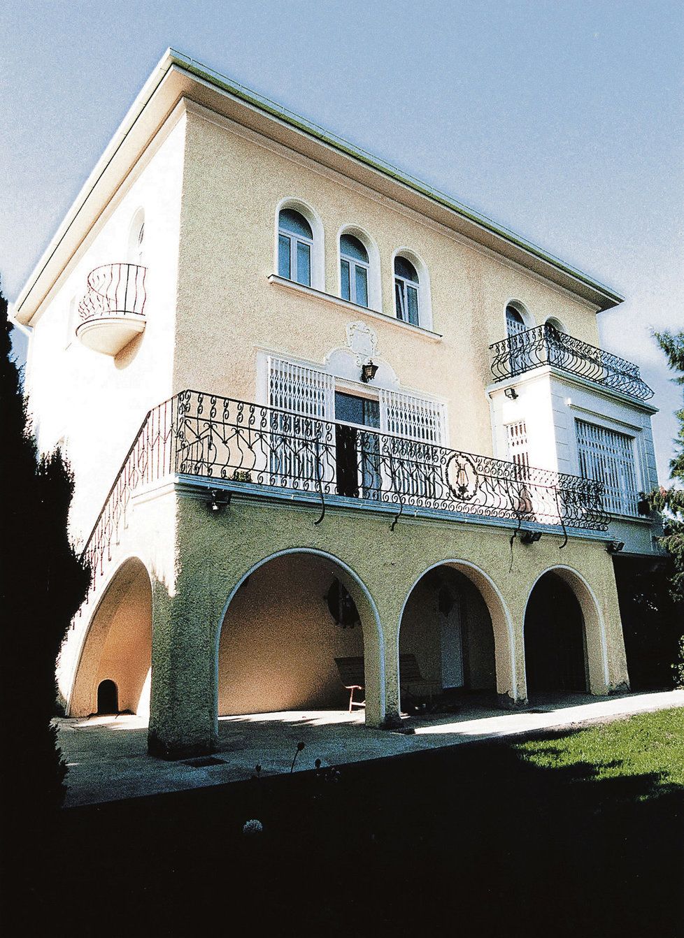 Vila Gottových v původní podobě před přestavbou.