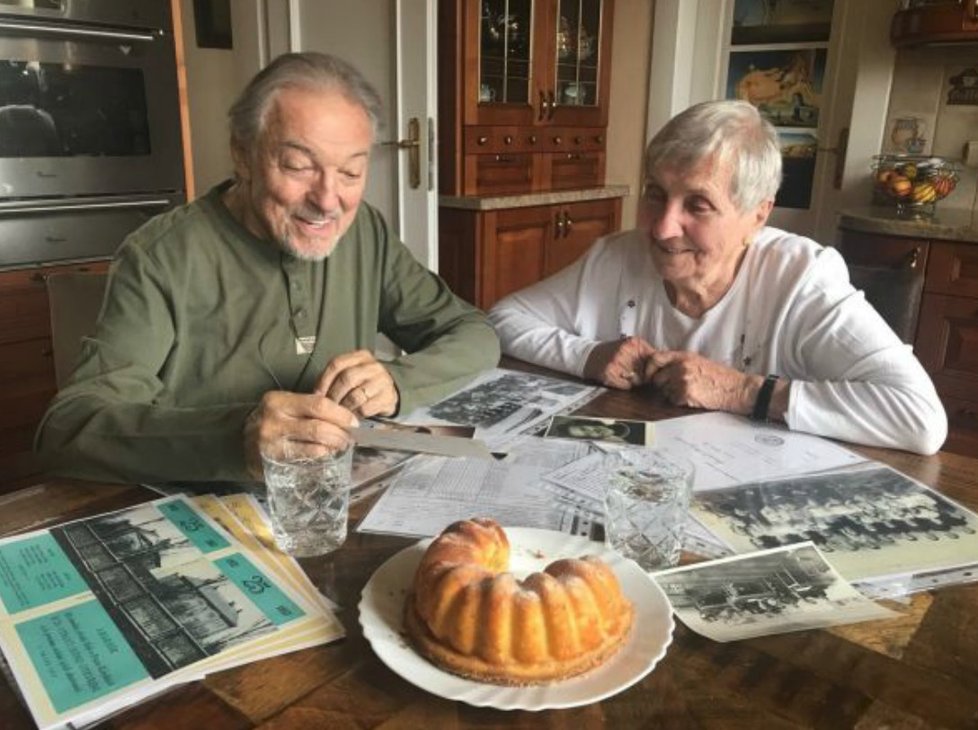 Karel Gott se na Bertramce setkal se svou ruštinářkou, kterou kdysi tajně miloval.