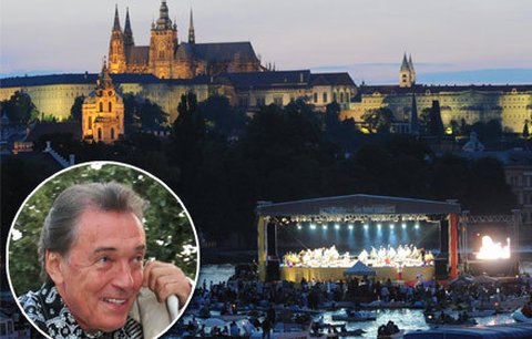Plovoucí koncert na Vltavě: I Gott pustil hlas po řece 	 		