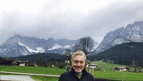 Karel Gott si užívá v Rakousku.
